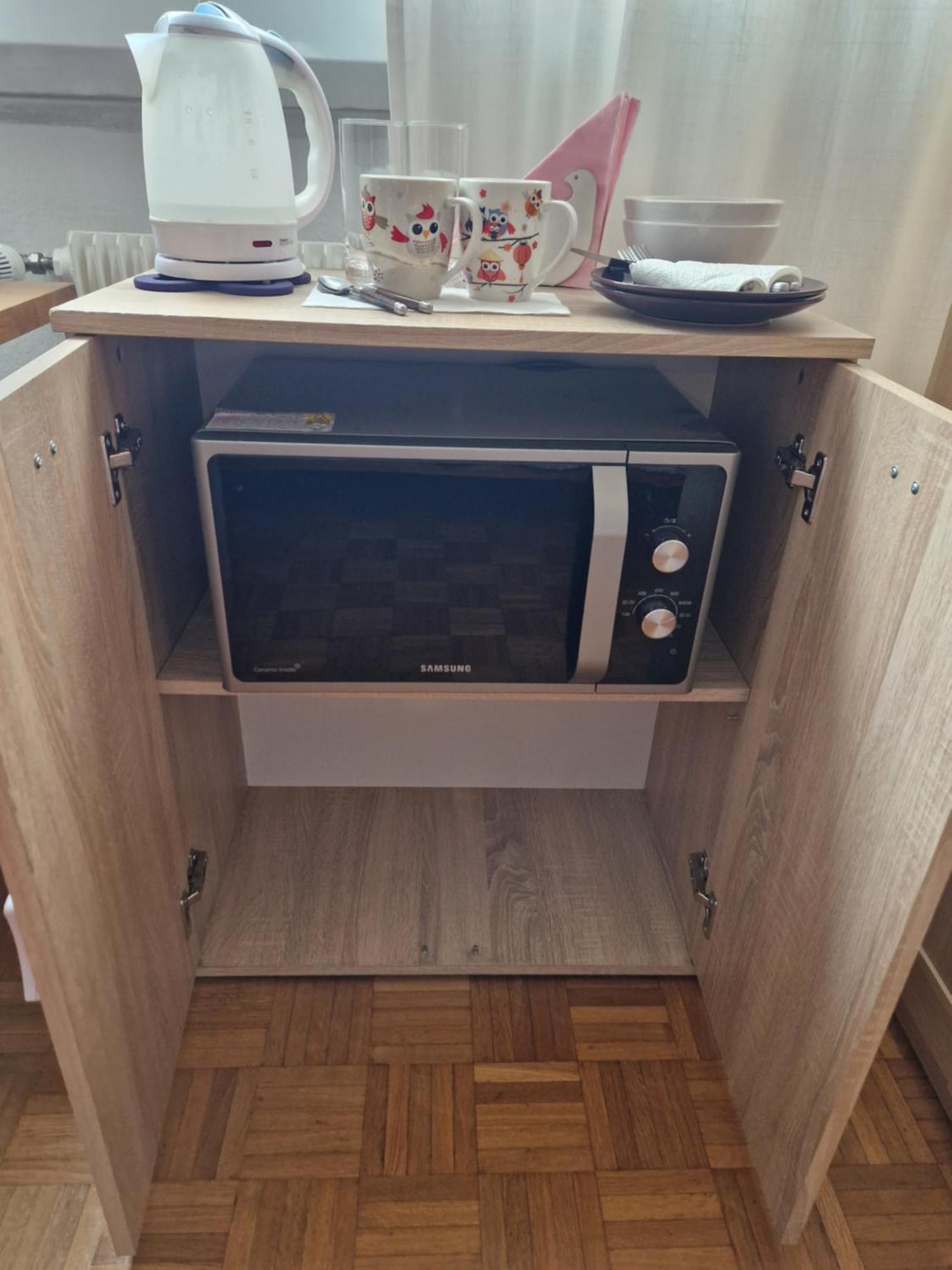 Room In Shared Apartment เจนีวา ภายนอก รูปภาพ